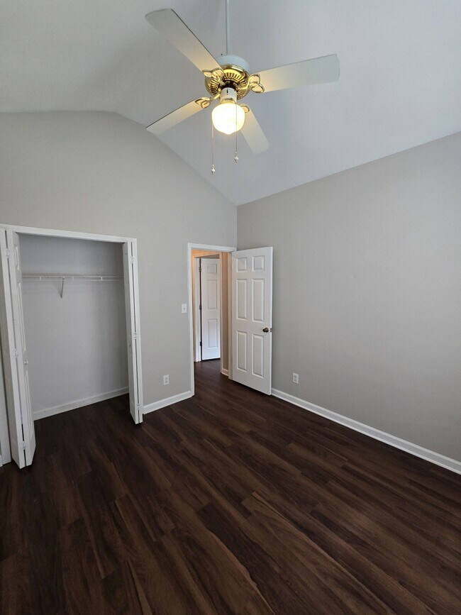 Building Photo - 7803 Harrington Woods Rd