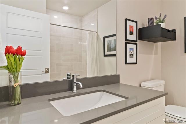 Building Photo - 20 Wilcox St