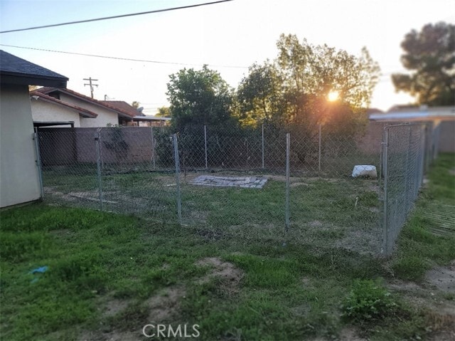 Building Photo - 6984 Center St