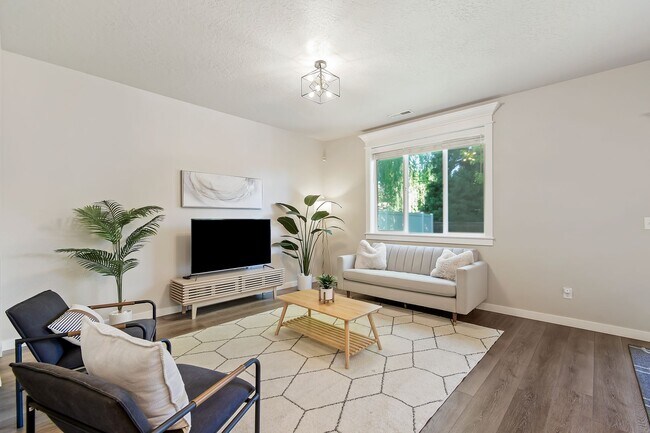 Building Photo - 4 bedroom, 3 bathroom Home located in the heart of Meridian!