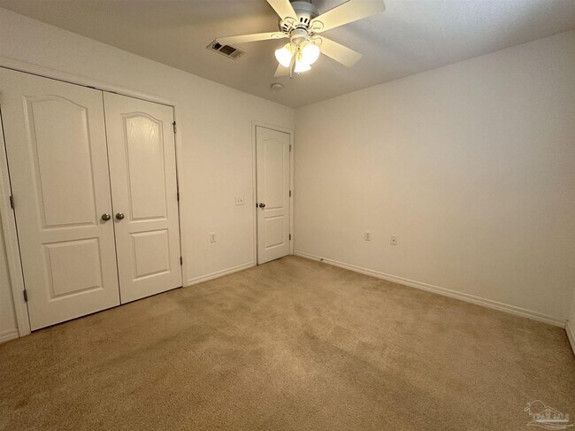 Building Photo - 8908 Abbington Dr