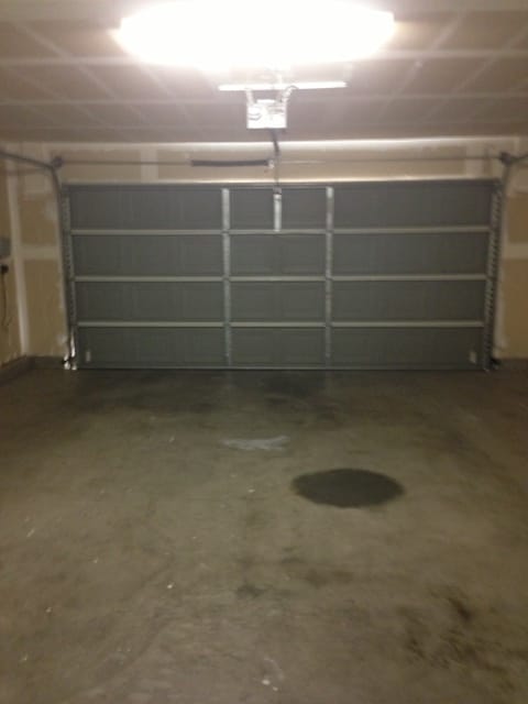 Building Photo - Los Banos, Large 2 story 5 bedroom 3 full ...