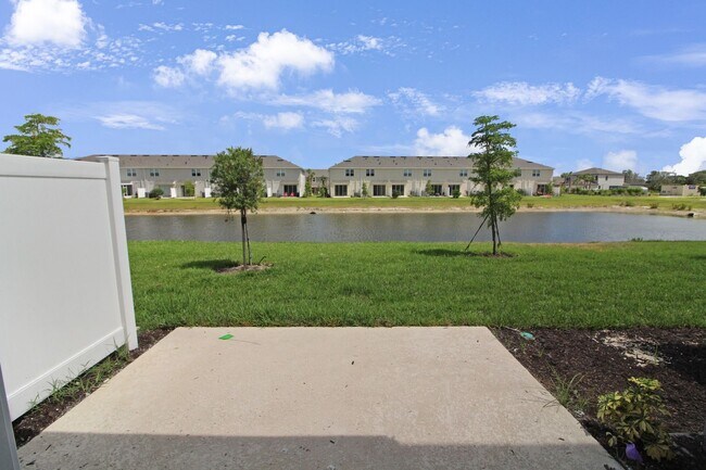 Building Photo - Palmero Annual Townhouse for Rent