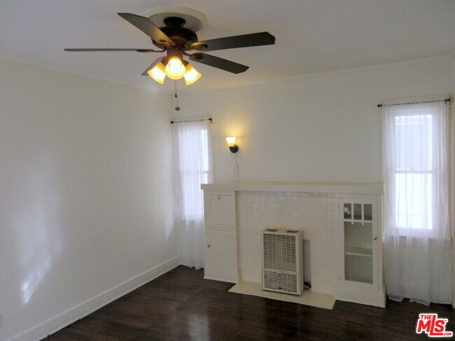 Building Photo - 1137 Lodi Pl