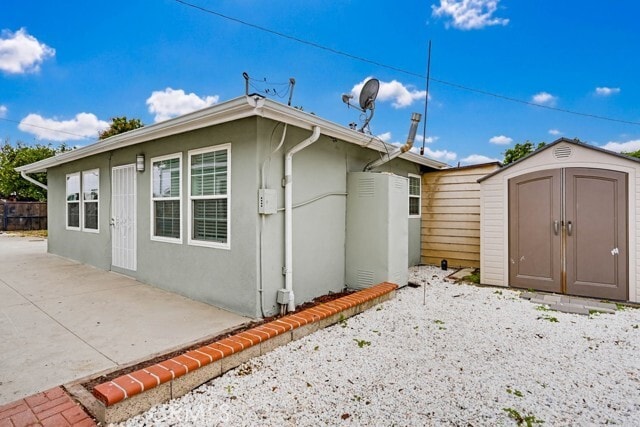 Building Photo - 1104 Williamson Ave