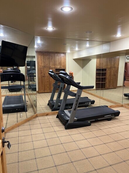 Gym - 2557 Lower Lando Ln