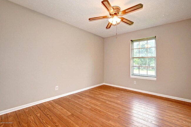 Building Photo - 3820 RiverOaks Ln