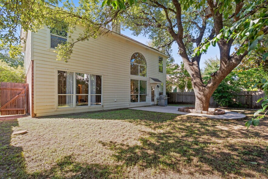 Building Photo - 17813 Box Canyon Ter