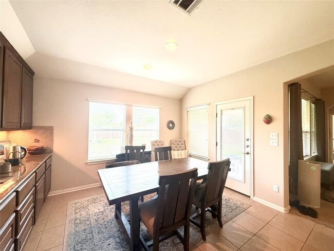 Building Photo - 2108 Asbury Park Dr