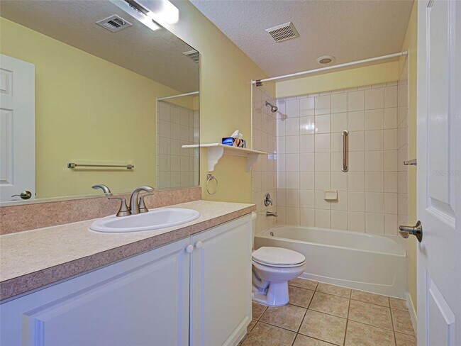 Building Photo - 242 Boundary Blvd