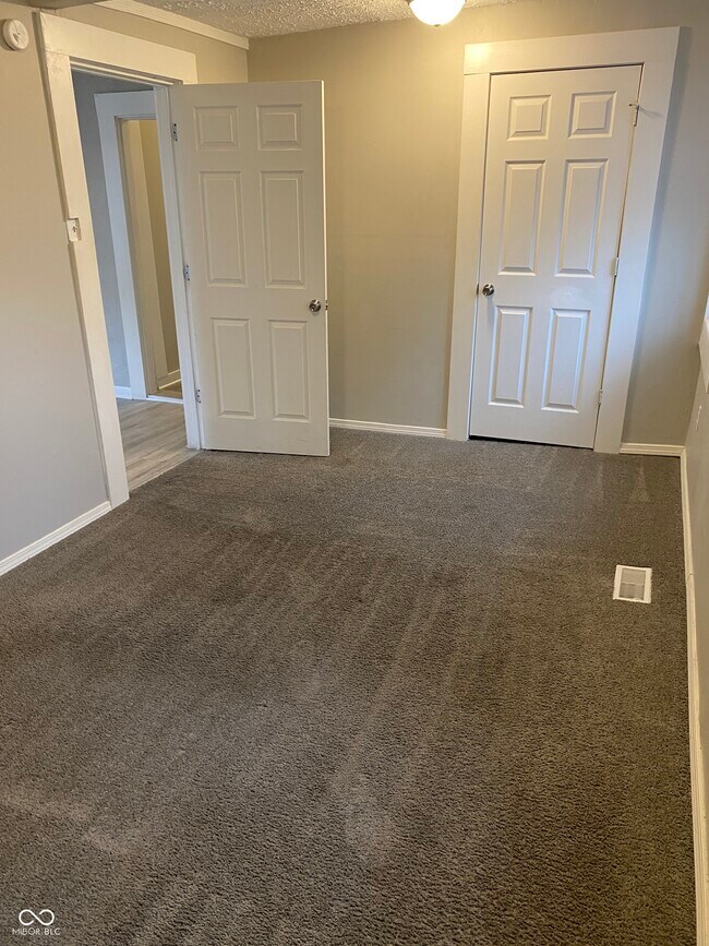 Building Photo - 1820 S M St