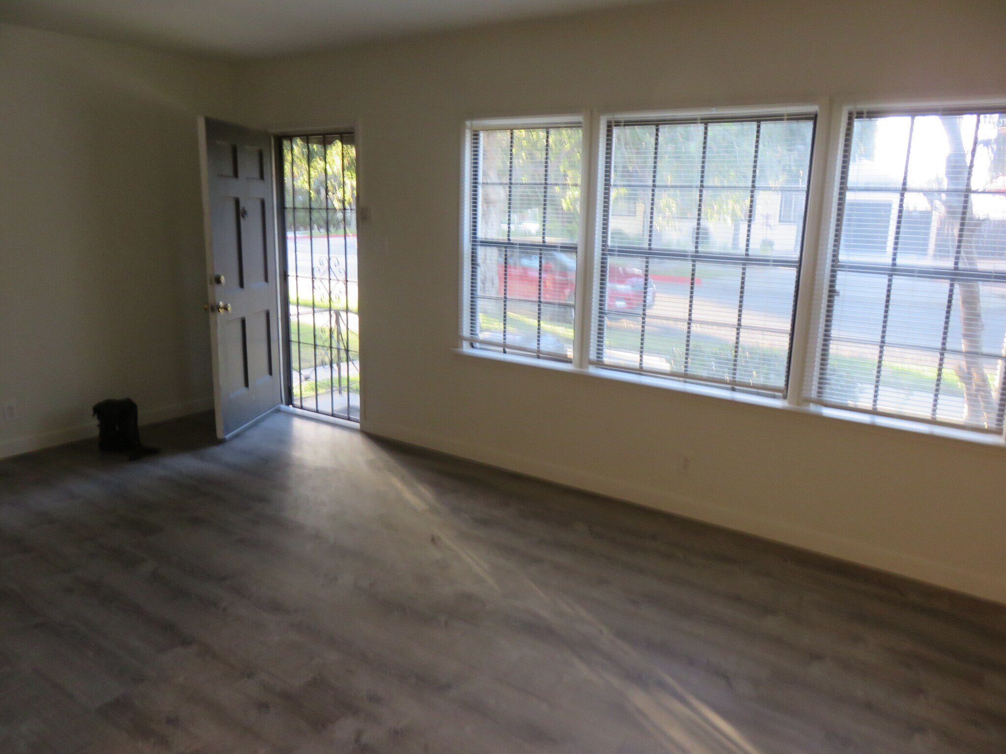 Building Photo - 508 Allen Ave