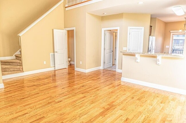 Building Photo - 113 Cypress Cir