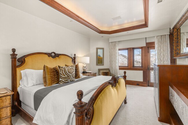 Building Photo - 472 Thunderbowl Ln