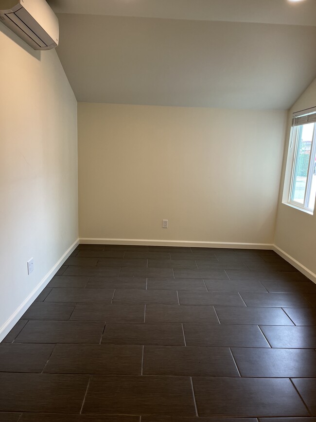 Building Photo - 6463 Estrella Ave