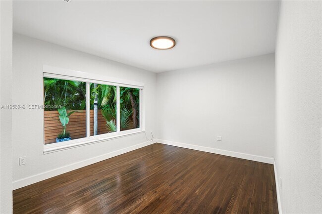 Building Photo - 3505 Crystal View Ct