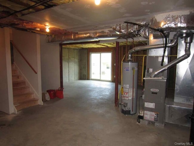 Building Photo - 1008 Eagles Ridge Rd