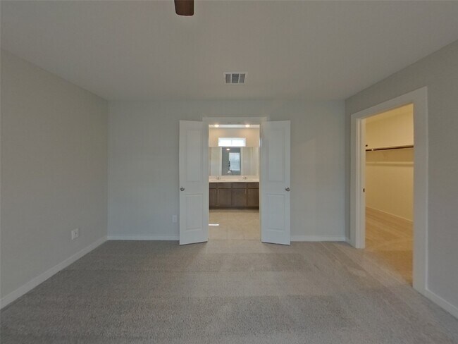 Building Photo - 22823 Terrazzo Dr