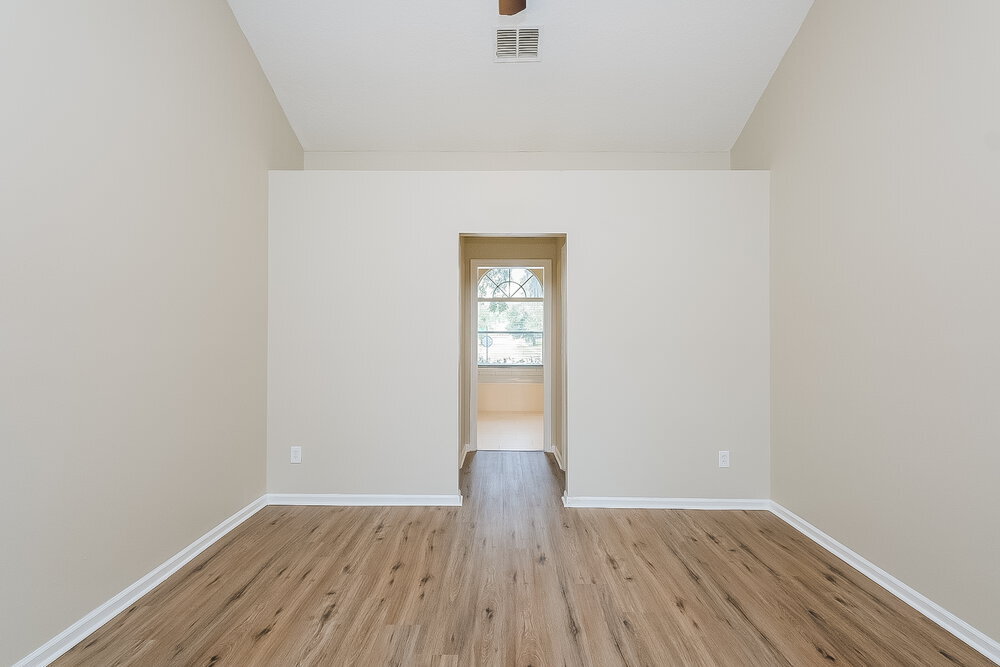 Building Photo - 4551 Oak River Cir