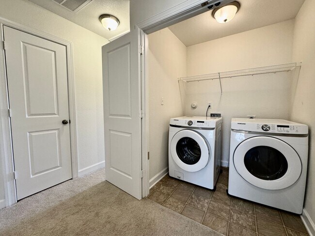 Building Photo - Available 11-06-25! Some Utilities Include...