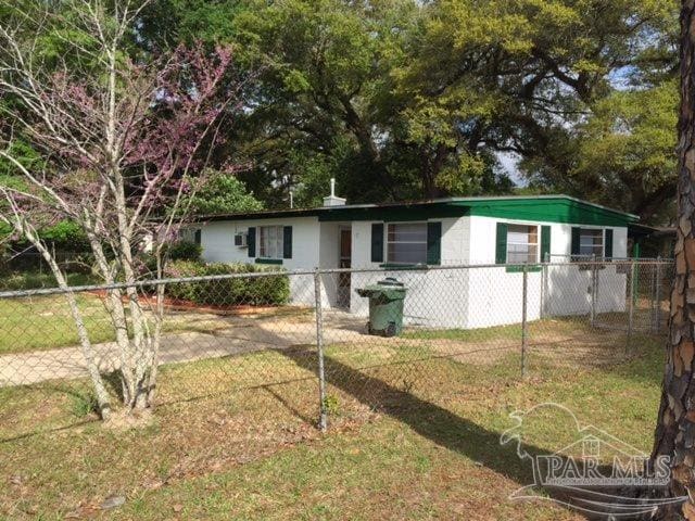 Primary Photo - 25 Mississippi Cir