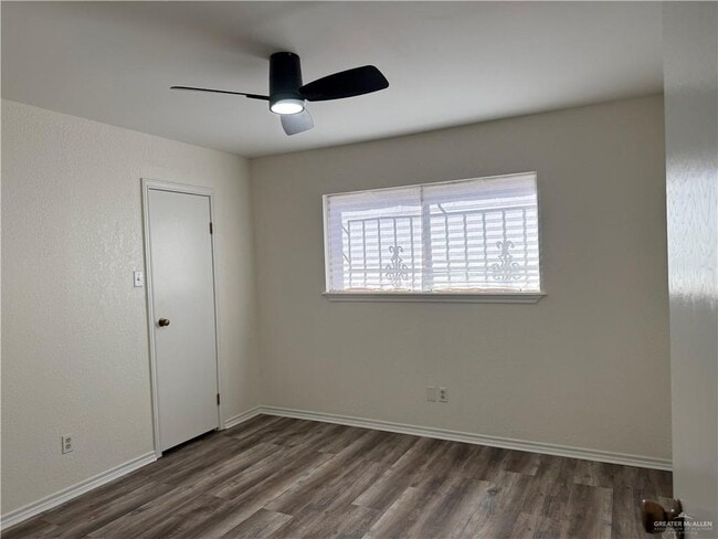 Building Photo - 8 N 20th St