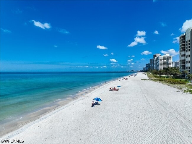 Building Photo - 4041 Gulf Shore Blvd N