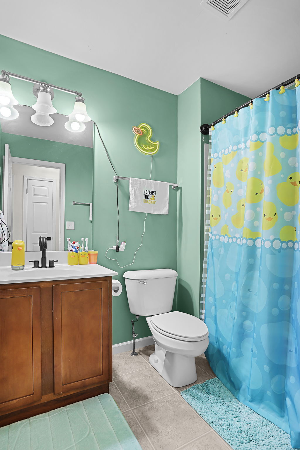 Building Photo - 814 Cone Flower Dr