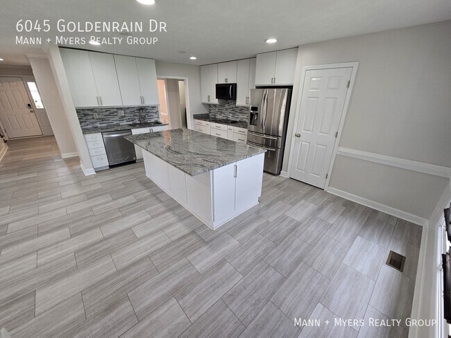 Building Photo - 6045 Goldenrain Dr