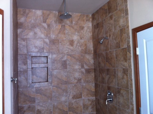 Building Photo - 4350 Glenwood #C