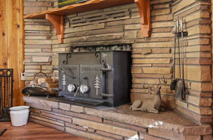 Building Photo - 243 S Jay Bird Ln