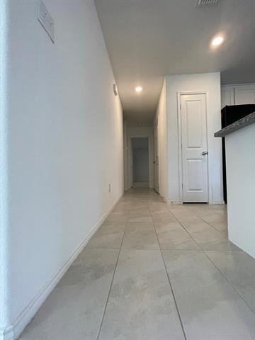 Building Photo - 8701 Whistling Duck Dr