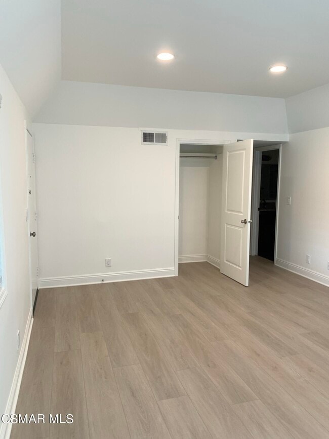 Building Photo - 1242 Landsburn Cir
