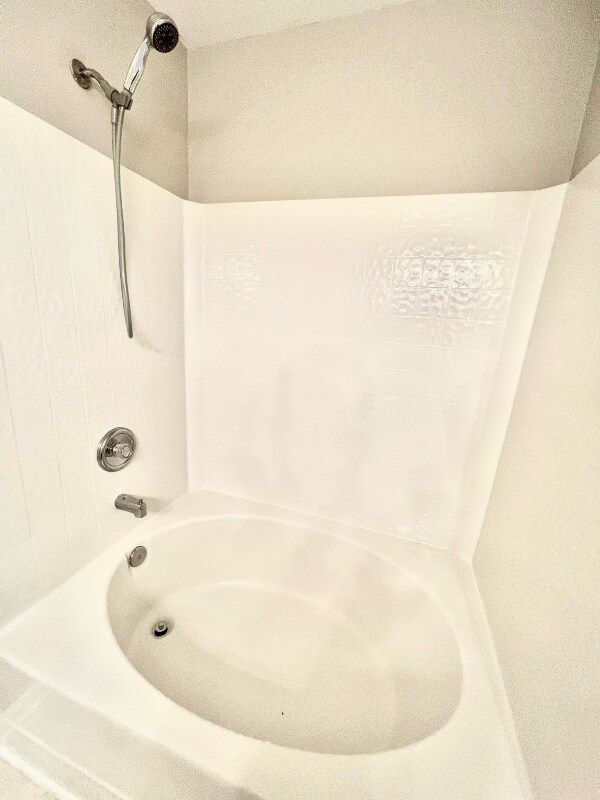 Building Photo - 2852 Summergrove Ct