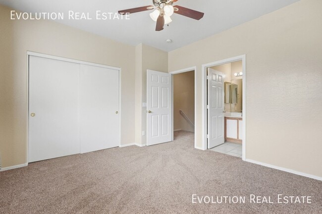 Building Photo - 455 S Mesa Dr