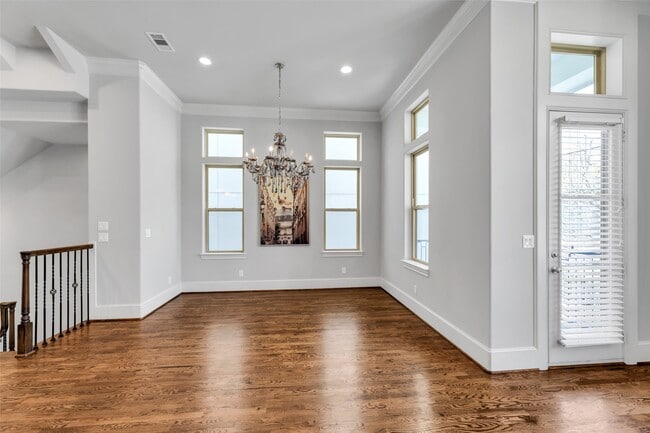 Building Photo - 2711 Arabelle Grove