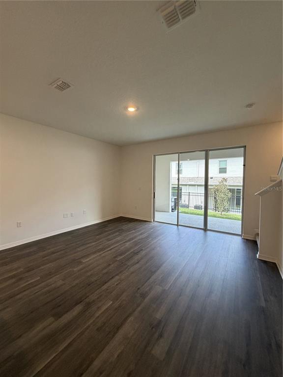 Building Photo - 2569 Olympic Ct
