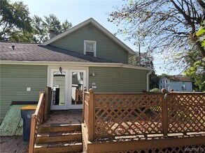 Building Photo - 59 Olcott St