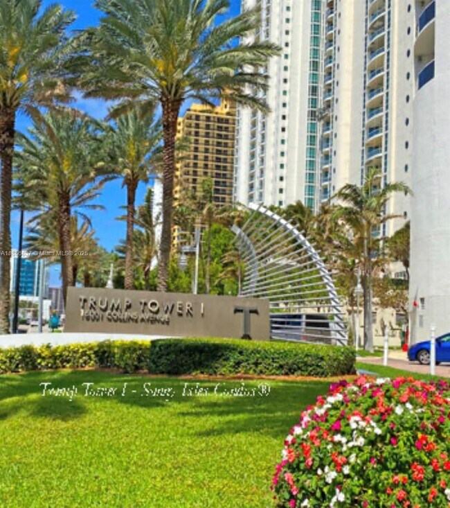 Building Photo - 15811 Collins Ave