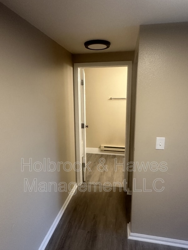 Building Photo - 4531 Boardwalk Dr