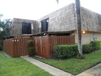 Building Photo - 571 Springdale Cir