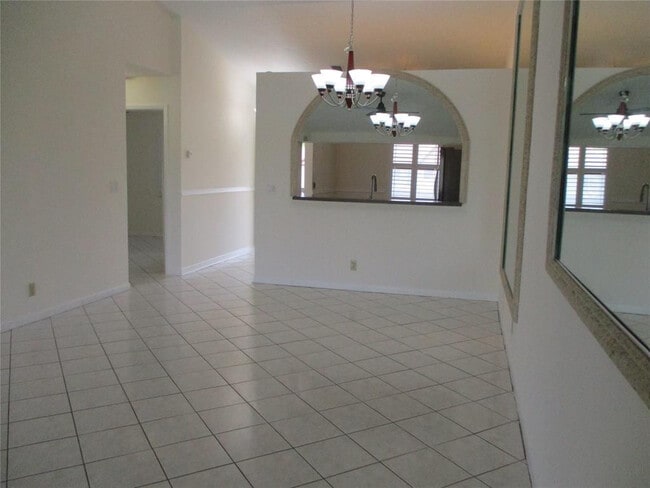 Building Photo - 22017 Palms Way