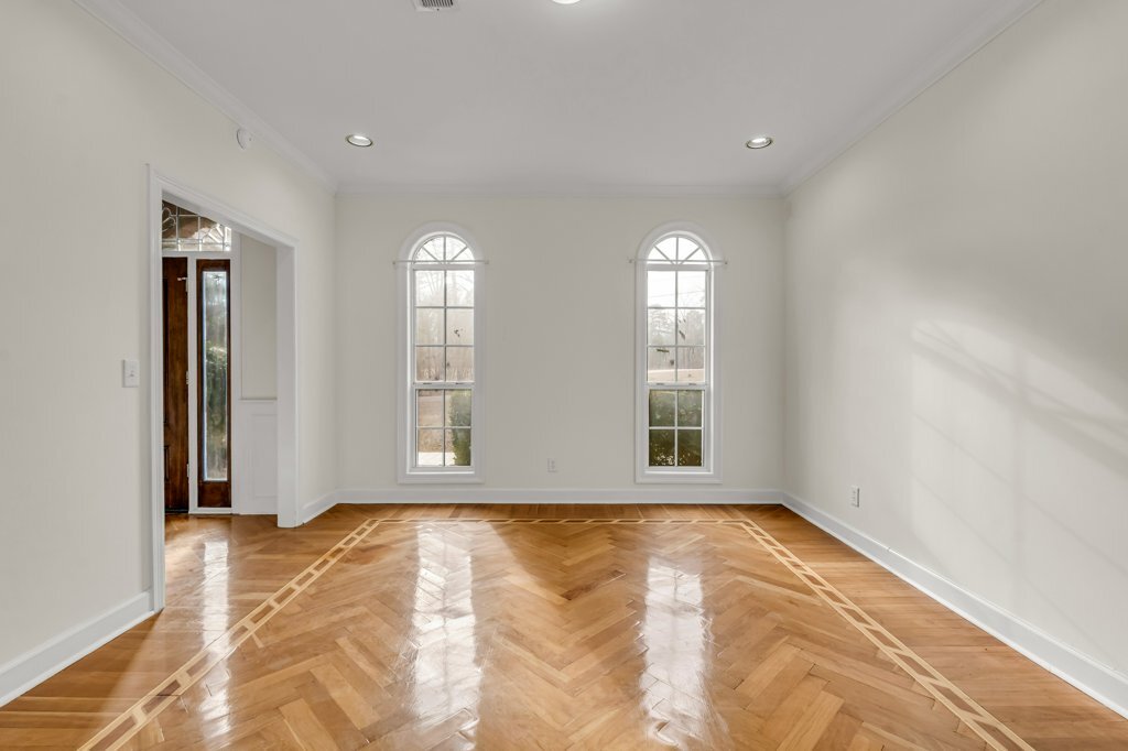 Building Photo - 415 Megan Ln