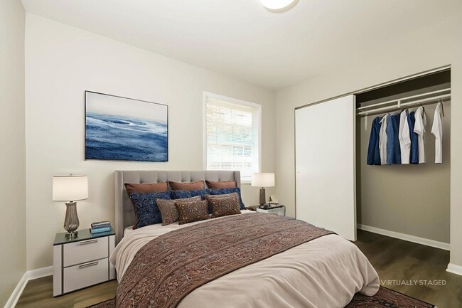 Building Photo - 3 bed / 2 bath ~ West Ashley Area, Move-in...