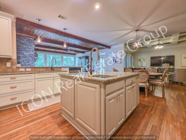 Building Photo - 5/5 Executive Home in Canton-Ranch on full finished basement!