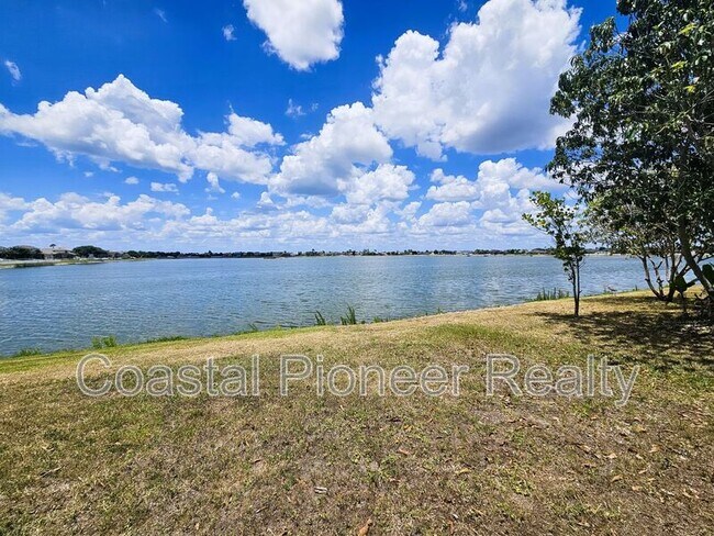 Building Photo - 1824 Mira Lago Cir