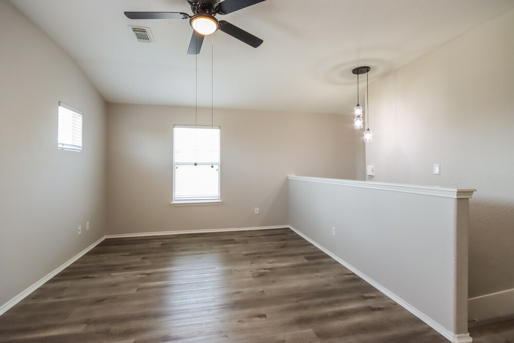 Building Photo - 8715 Sunset Pond Dr
