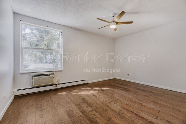 Building Photo - 2120 S Vaughn Way