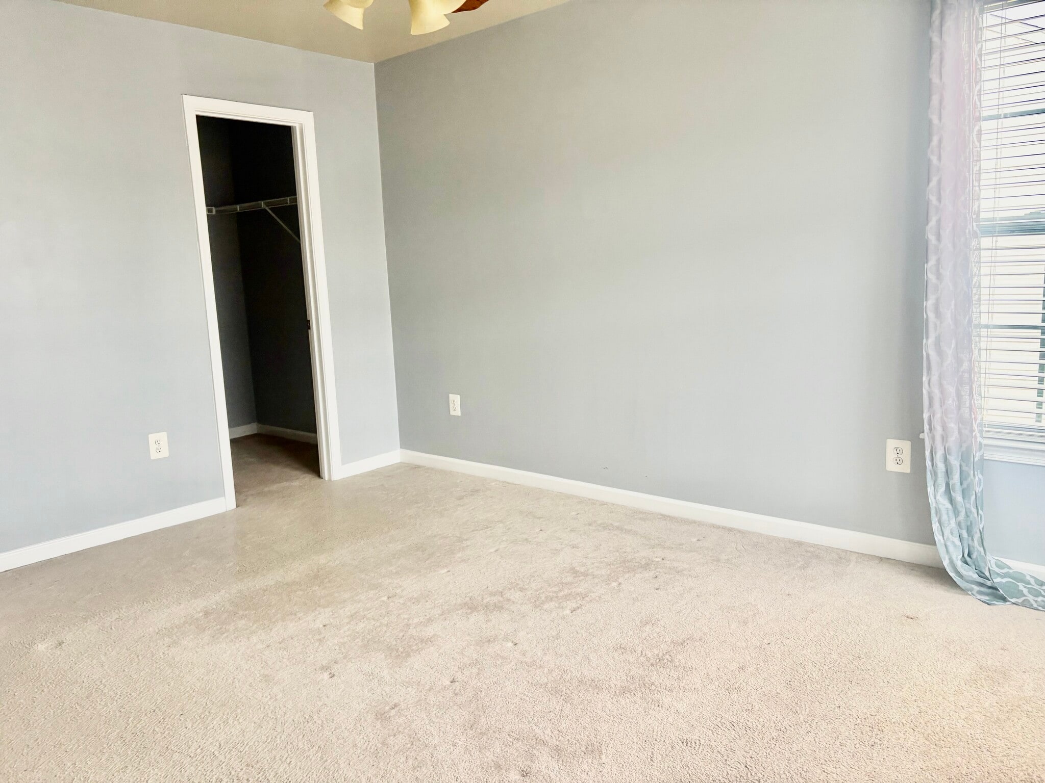 Building Photo - 927 Tipton Rd