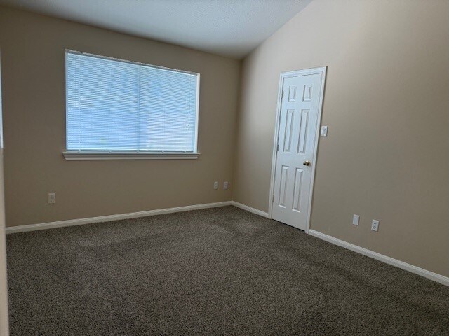 Building Photo - 2403 Birch Canyon Ct